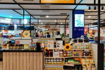 Image for New Honeyworld Outlet at Great World artilce