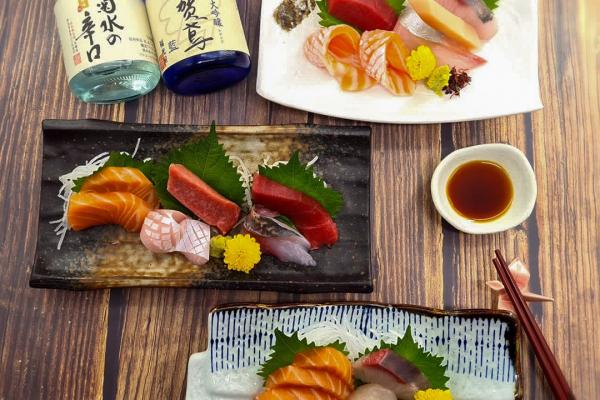 Image for New Sushi Raku Outlet at Raffles City artilce